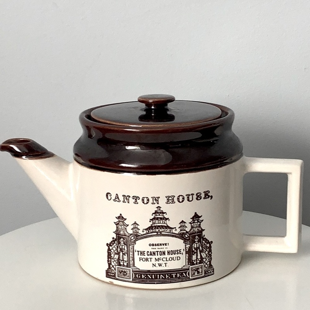 VINTAGE Abenakis Pottery Tea Pot